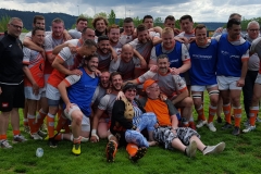 20 Mai 2018.Joyeux à Pontarlier les joueurs après la victoire 60 à 10 contre Colmar_153355 (3)