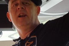 Chateaurenard 24 Juin 2018. Dans le bus du 16 Tango à l'aller.Franck à la répétition des chansons des Tangos _113912 (12)